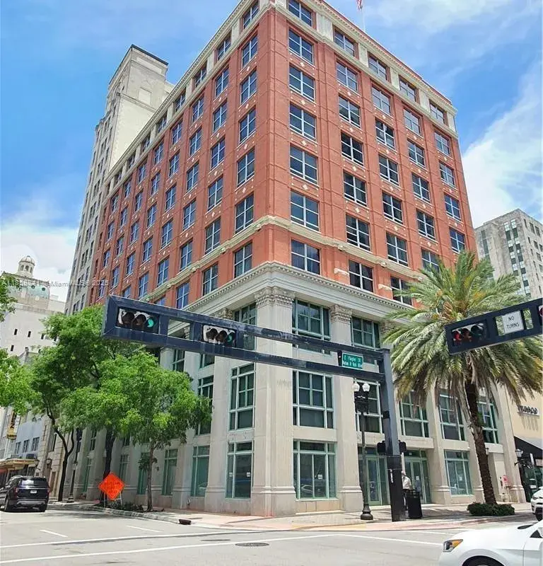111 E Flagler St # 604, Miami FL 33131