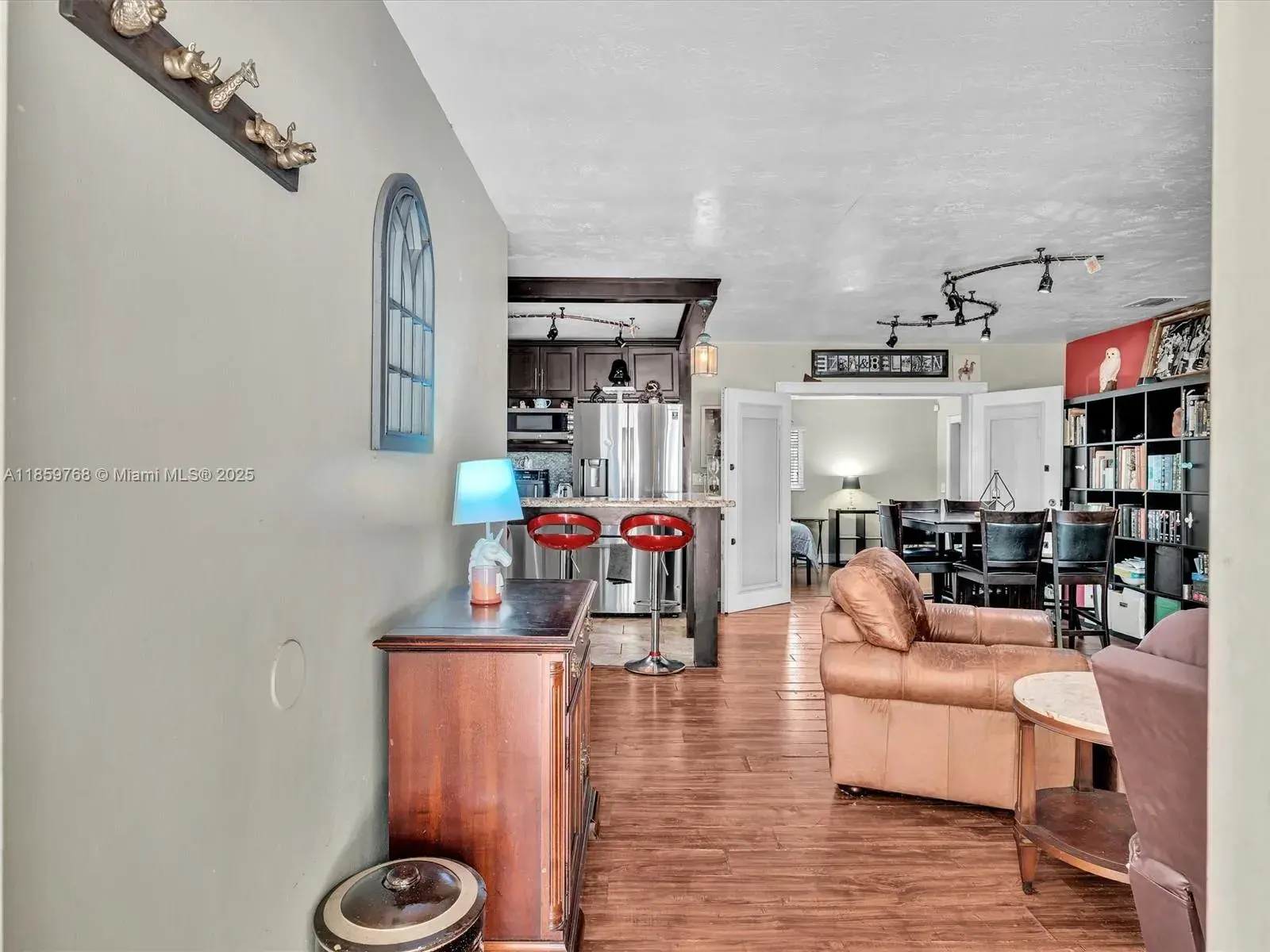 6472 Johnson St, Hollywood FL 33024