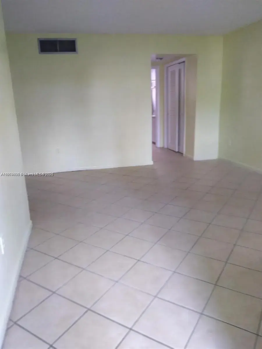 1826 Cleveland St # 8, Hollywood FL 33020