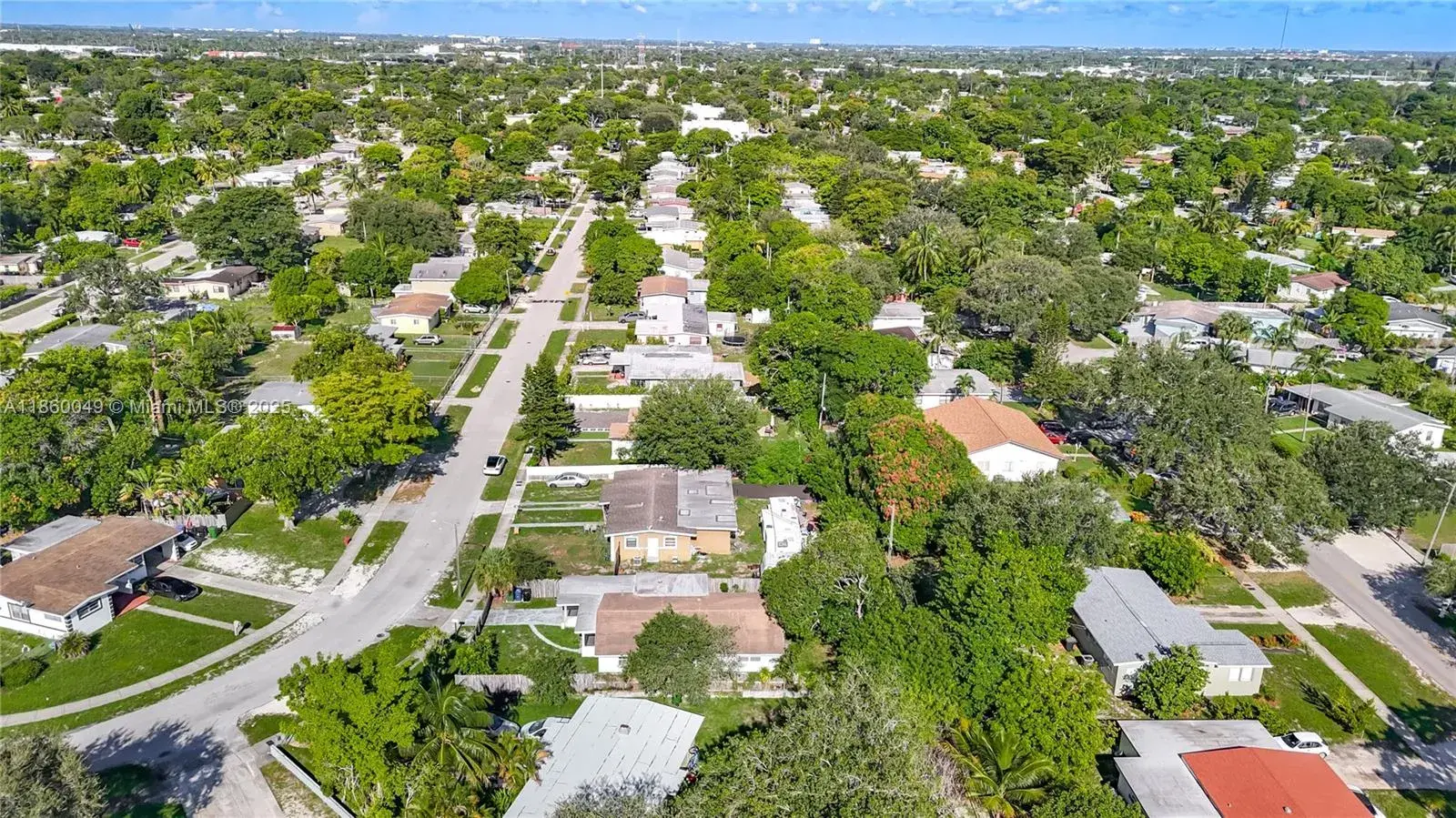 921 NW 14th St, Fort Lauderdale FL 33311