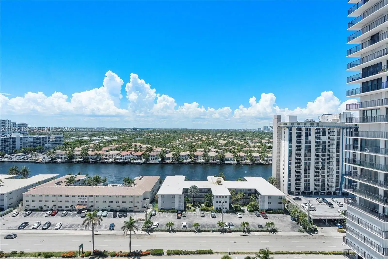 2 bedroom 2 bath Residential for sale at 2201 S Ocean Dr # 1705, Hollywood FL 33019