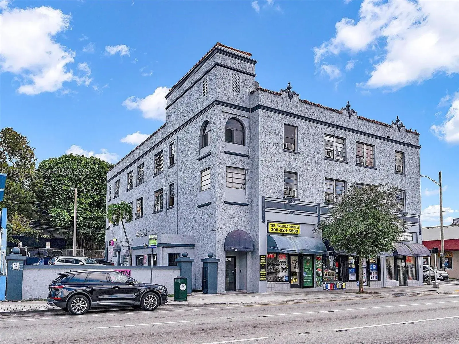 Commercial Sale for sale at 1274 W Flagler St, Miami FL 33135