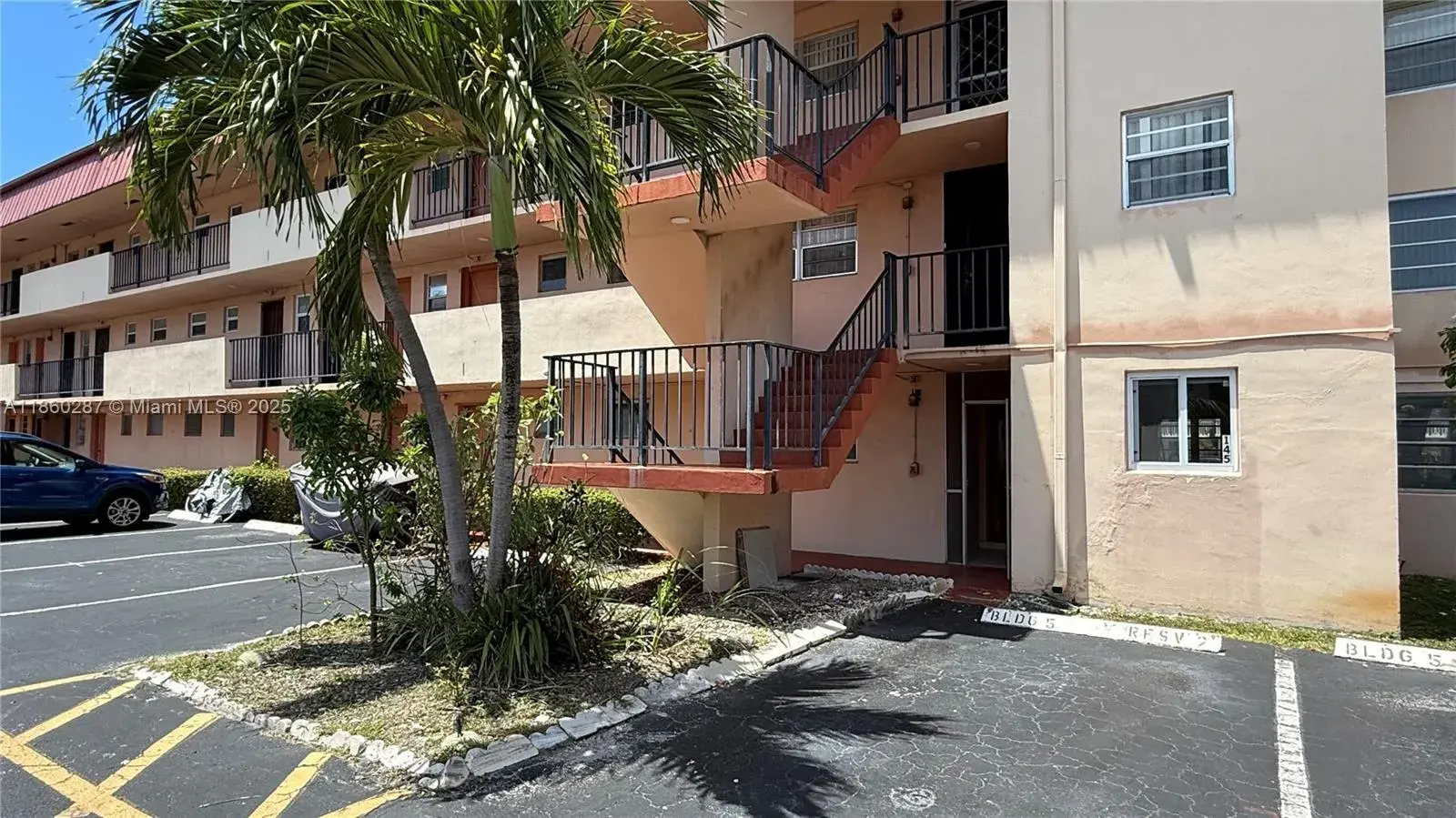 19001 NE 14th Ave # 145, Miami FL 33179