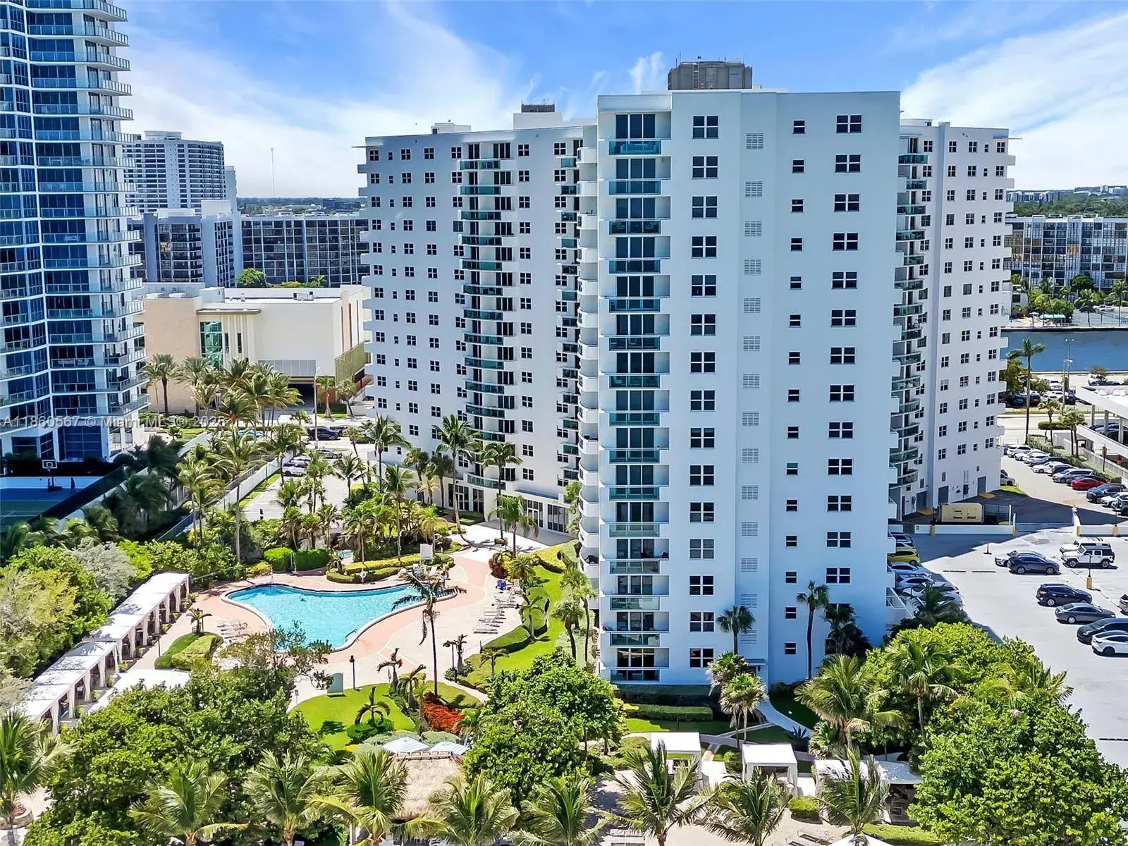 1 bedroom 1 bath Residential Lease for rent at 3001 S Ocean Dr # 403, Hollywood FL 33019