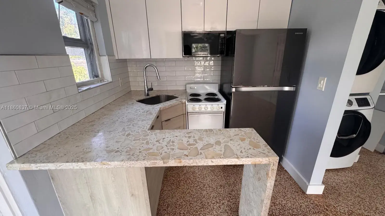 1116 NE 16th Ter # 1, Fort Lauderdale FL 33304