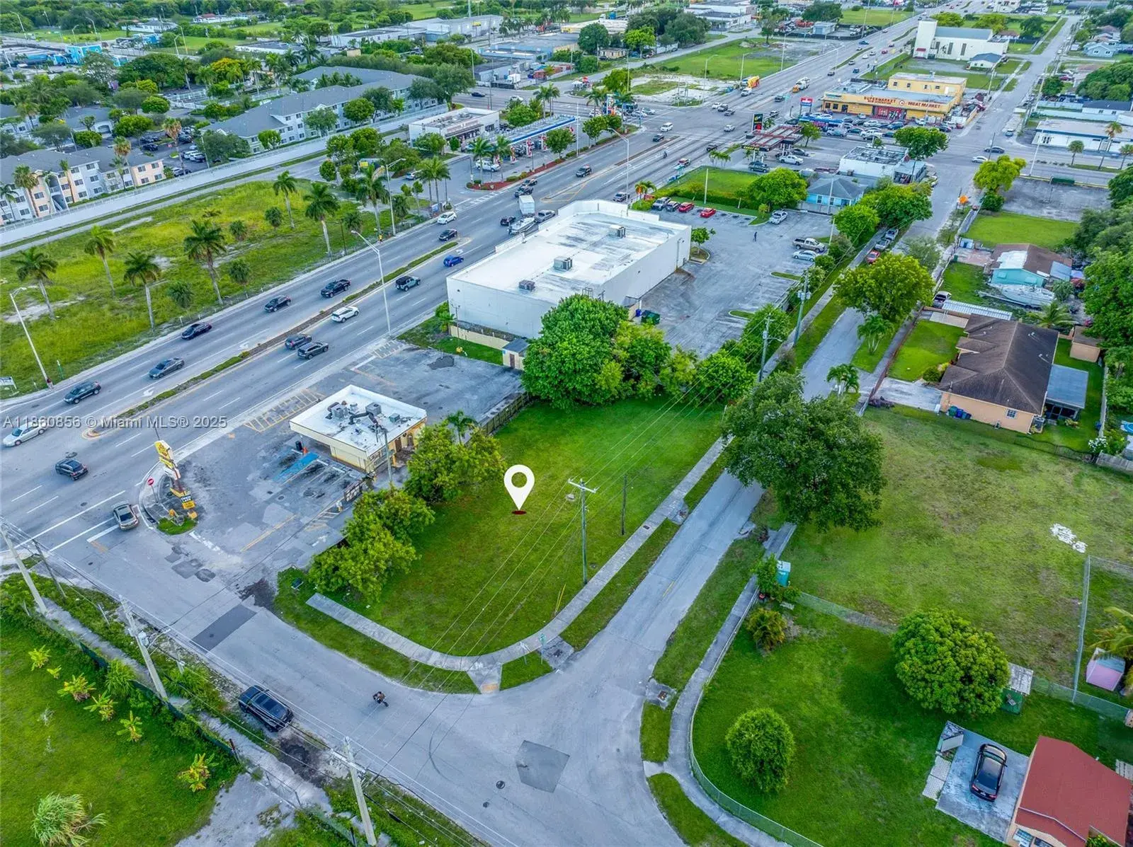 21 ave, Miami FL 33147