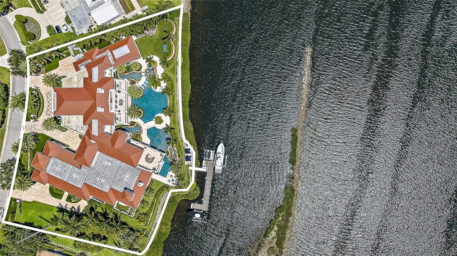 176 Spyglass Ln, Jupiter FL 33477