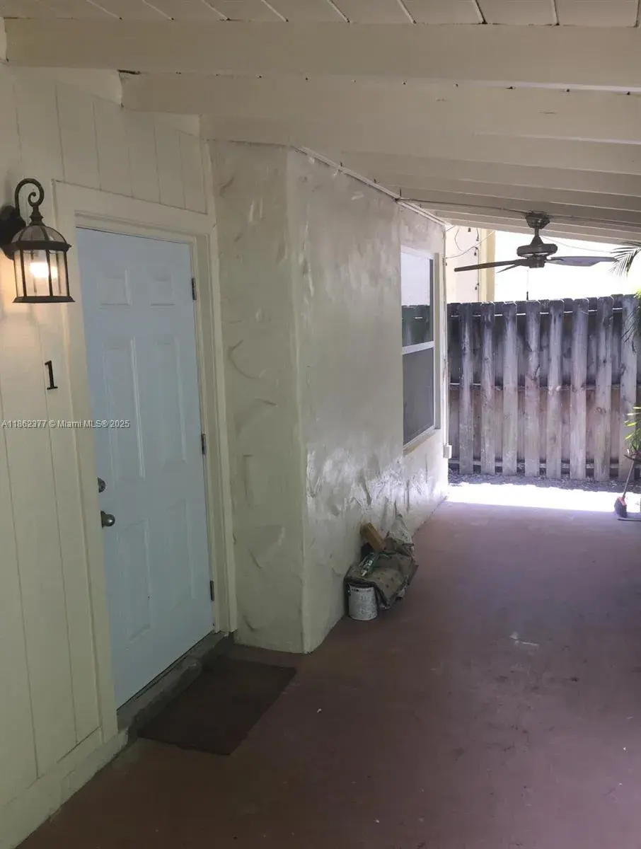 1309 SE 1st St # 1, Fort Lauderdale FL 33301