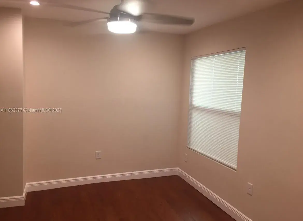 1309 SE 1st St # 1, Fort Lauderdale FL 33301