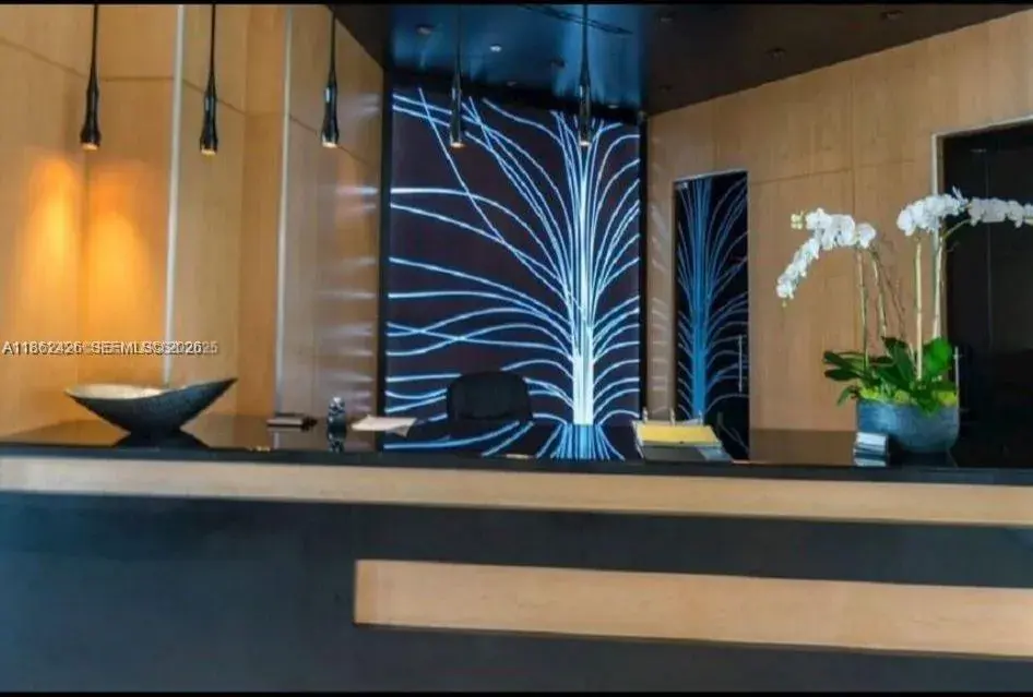 901 Brickell Key Blvd # 2701, Miami FL 33131