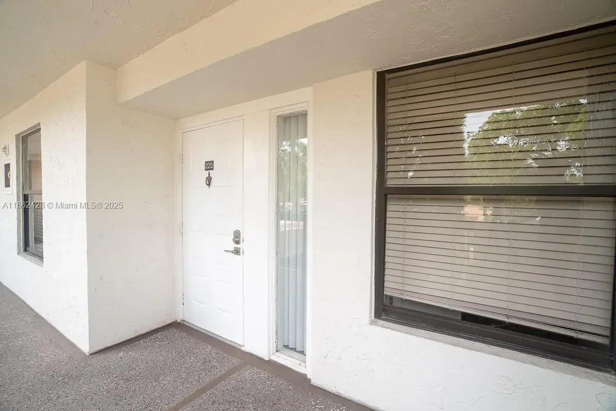 6562 Boca Del Mar Dr # 225, Boca Raton FL 33433