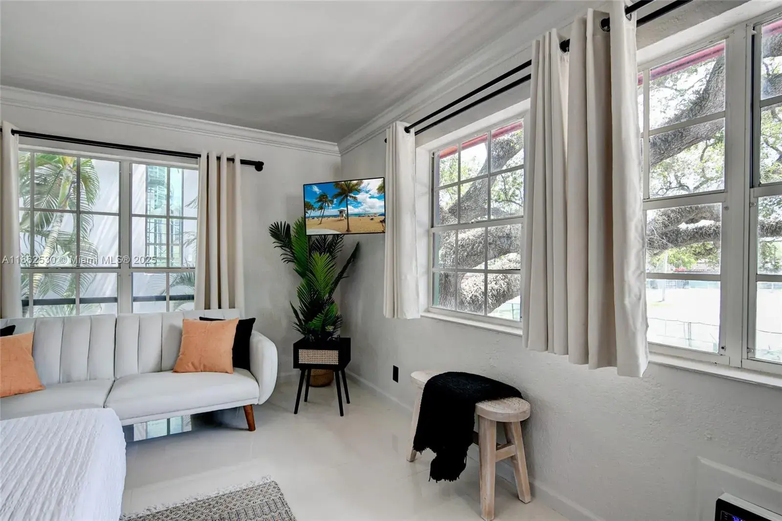 1007 SE 2nd Ct # 5, Fort Lauderdale FL 33301