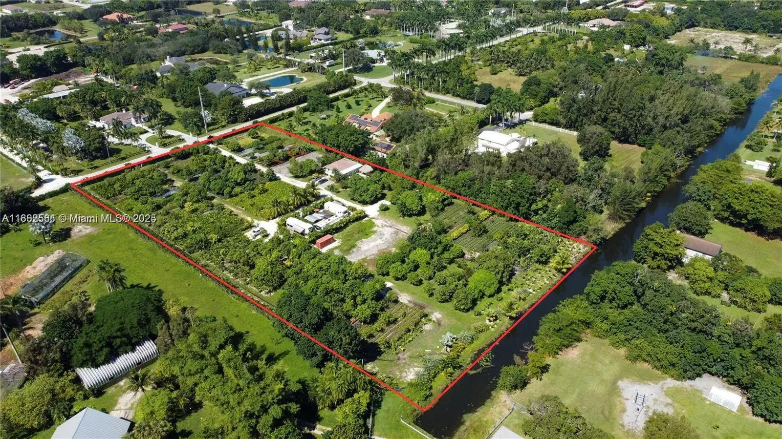 3 bedroom 2 bath for sale at 5960 SW 190th Ave, Southwest Ranches FL 33332