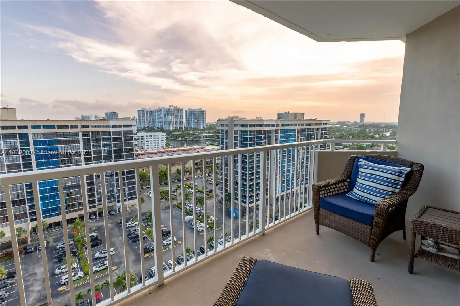 1985 S Ocean Dr # 15G, Hallandale Beach FL 33009