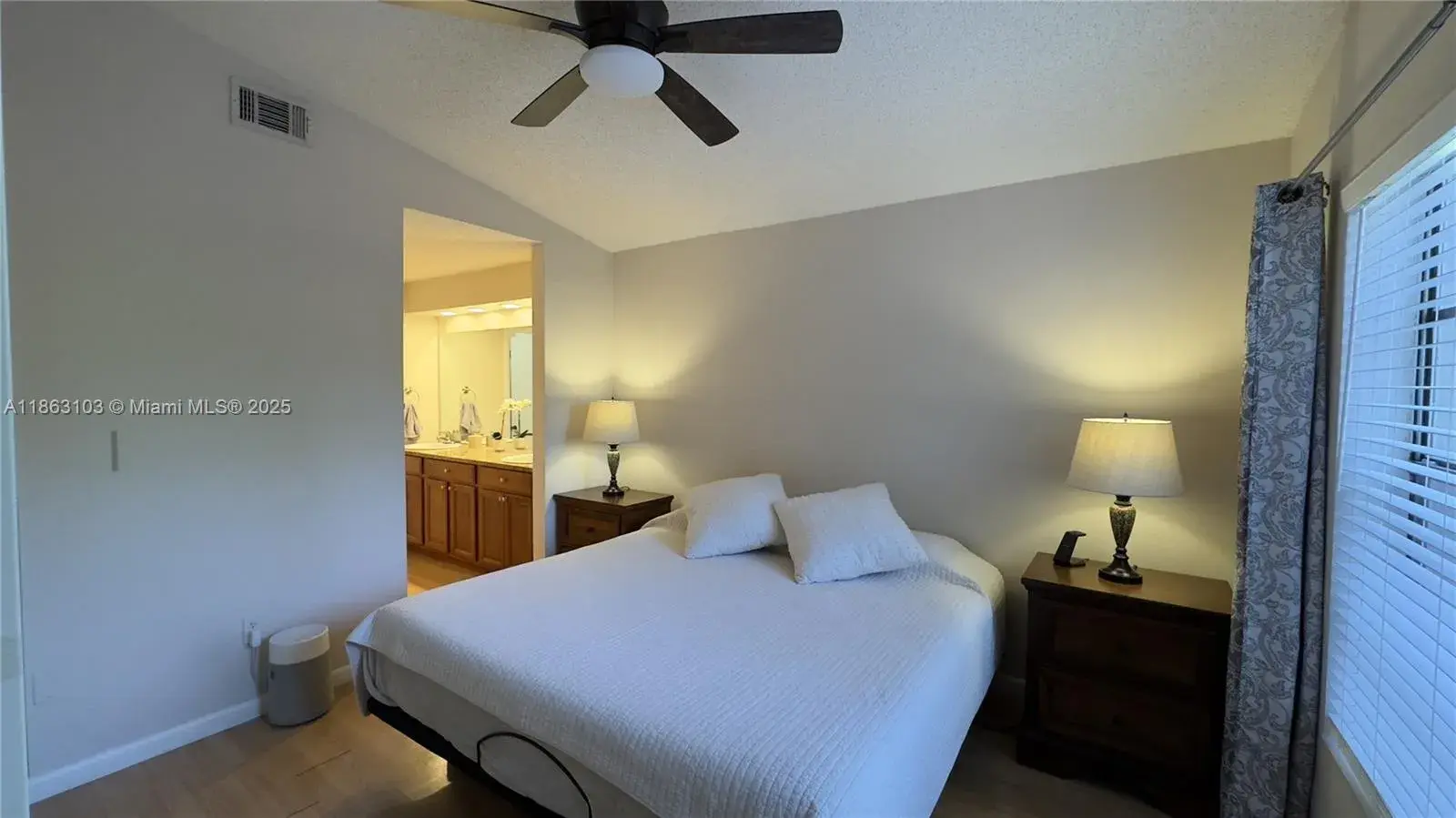 15205 SW 45th Ter # 45E, Miami FL 33185