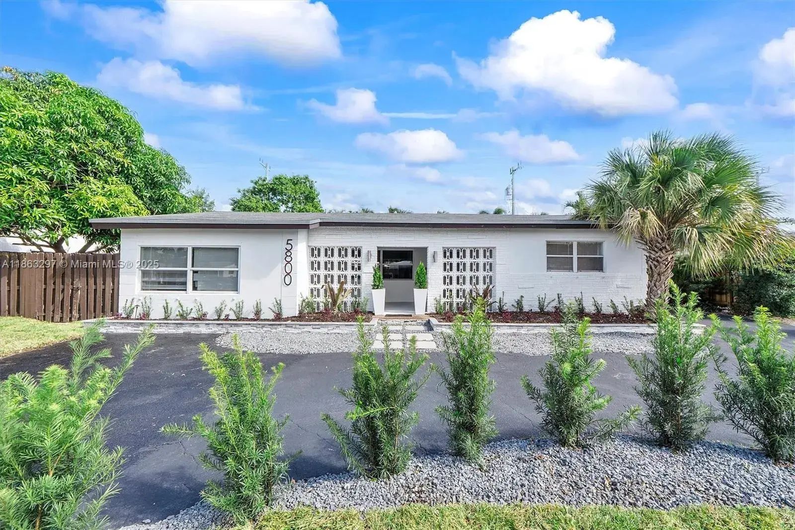 5800 NE 18th Ave # 0, Fort Lauderdale FL 33334