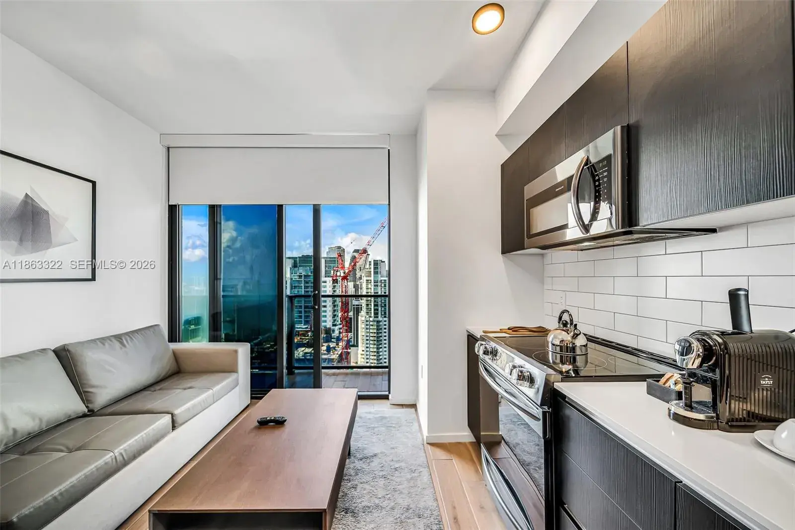 398 NE 5 # 4416, Miami FL 33132