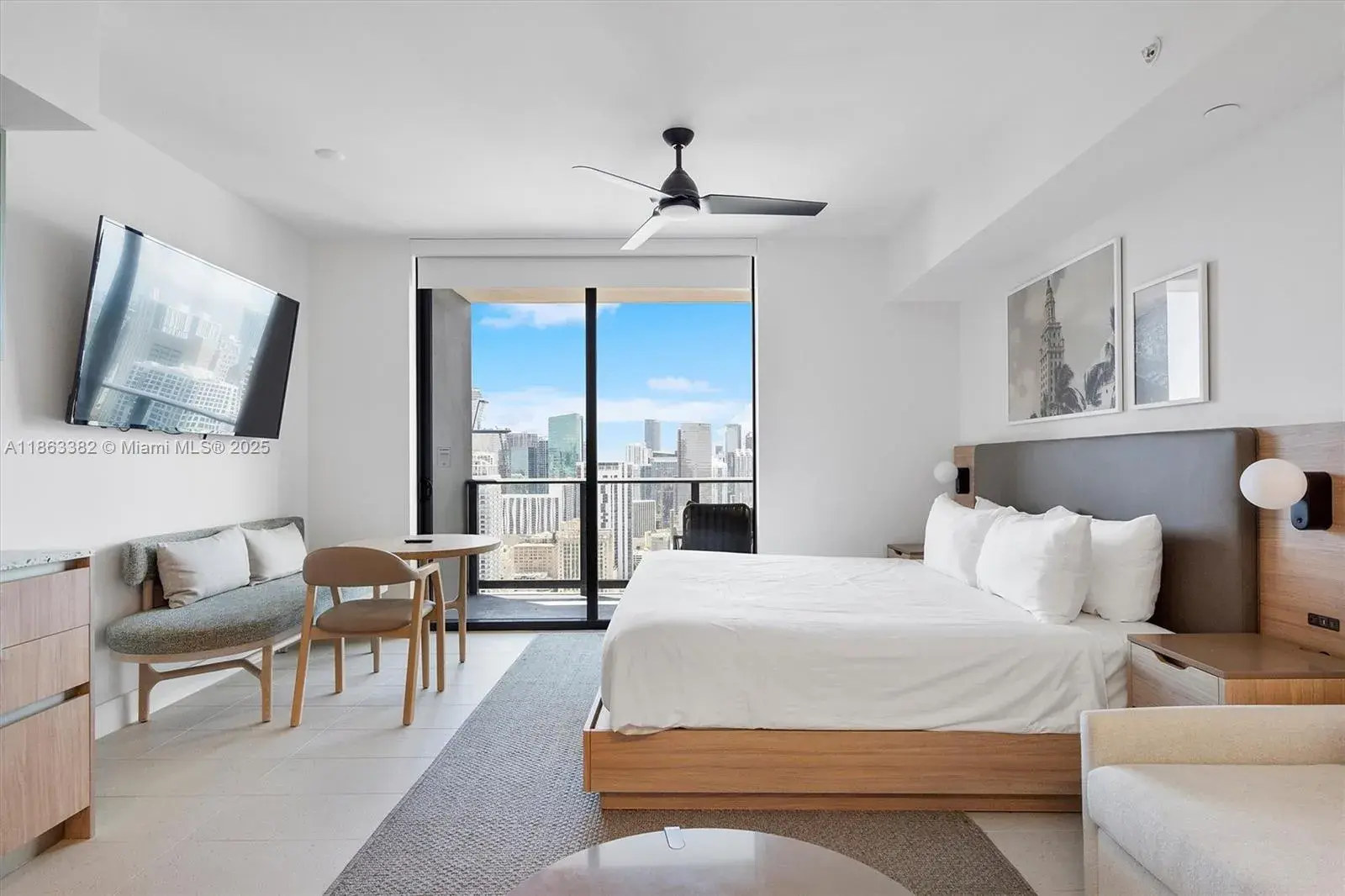 601 NE 1 Ave # 3806, Miami FL 33132