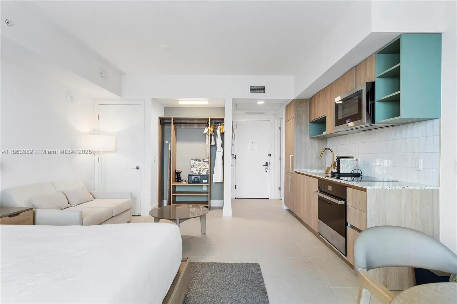601 NE 1 Ave # 3806, Miami FL 33132