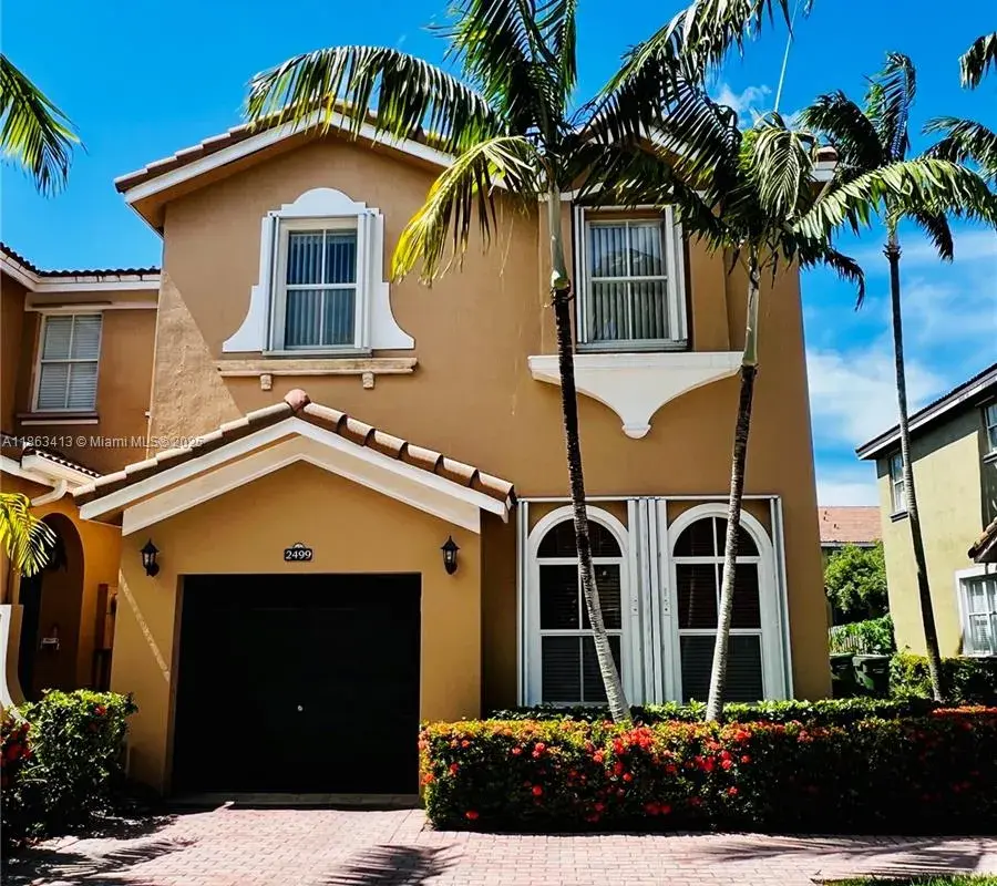 2499 SE 14th St, Homestead FL 33035