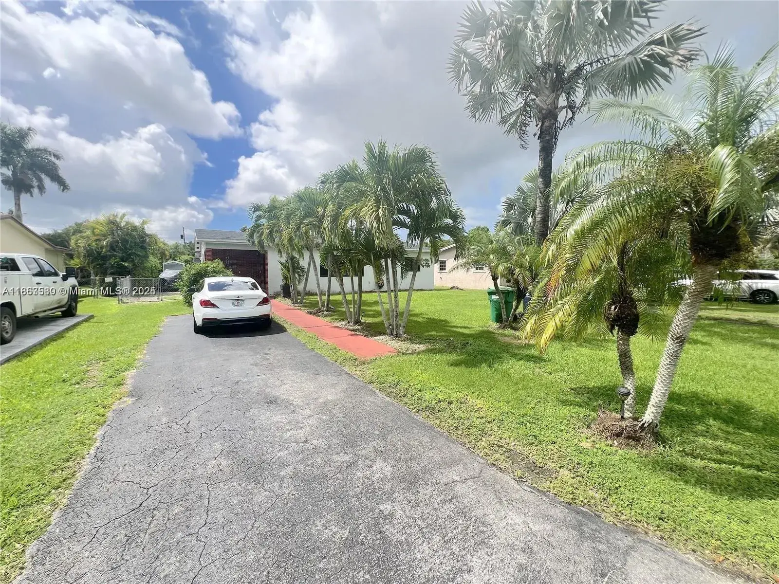 3 bedroom 2 bath Residential for sale at 17230 SW 301st St, Homestead FL 33030