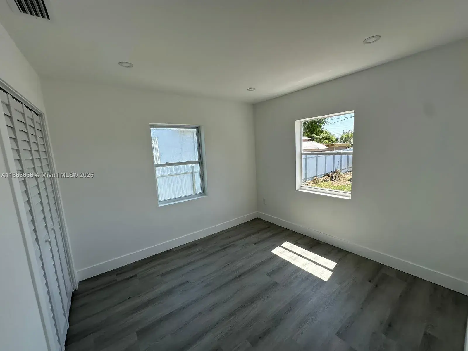 774 NW 74th St, Miami FL 33150 photo 5