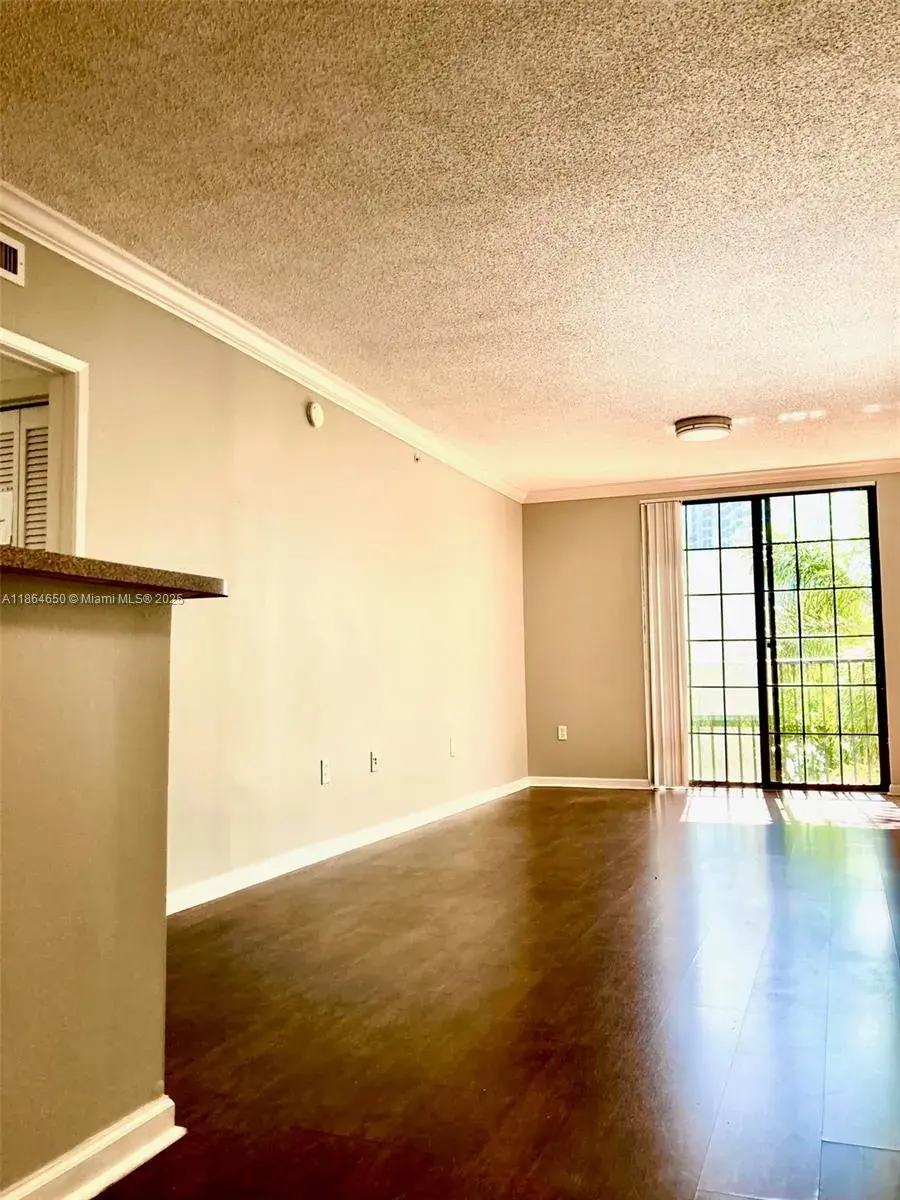 1919 Van Buren St # 321A, Hollywood FL 33020