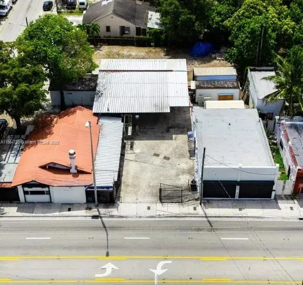 Commercial Sale for sale at 3002 NW 7th Ave, Miami FL 33127