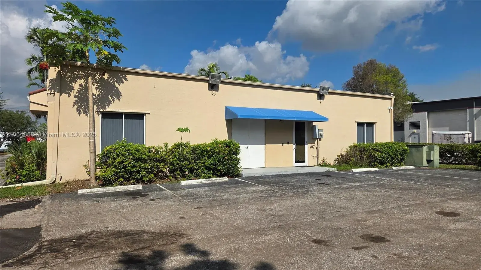 1150 SW 30th Ave, Pompano Beach FL 33069