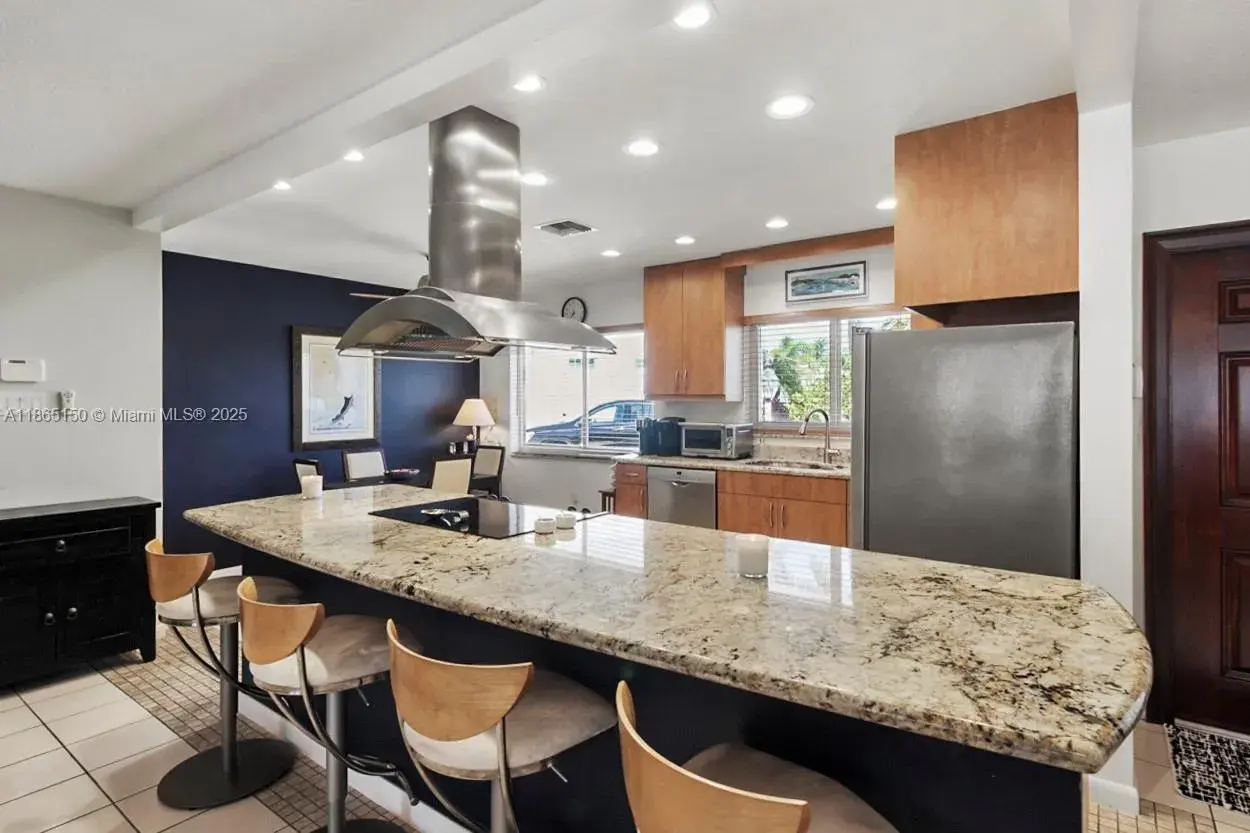 19125 Waterway Rd, Jupiter FL 33469