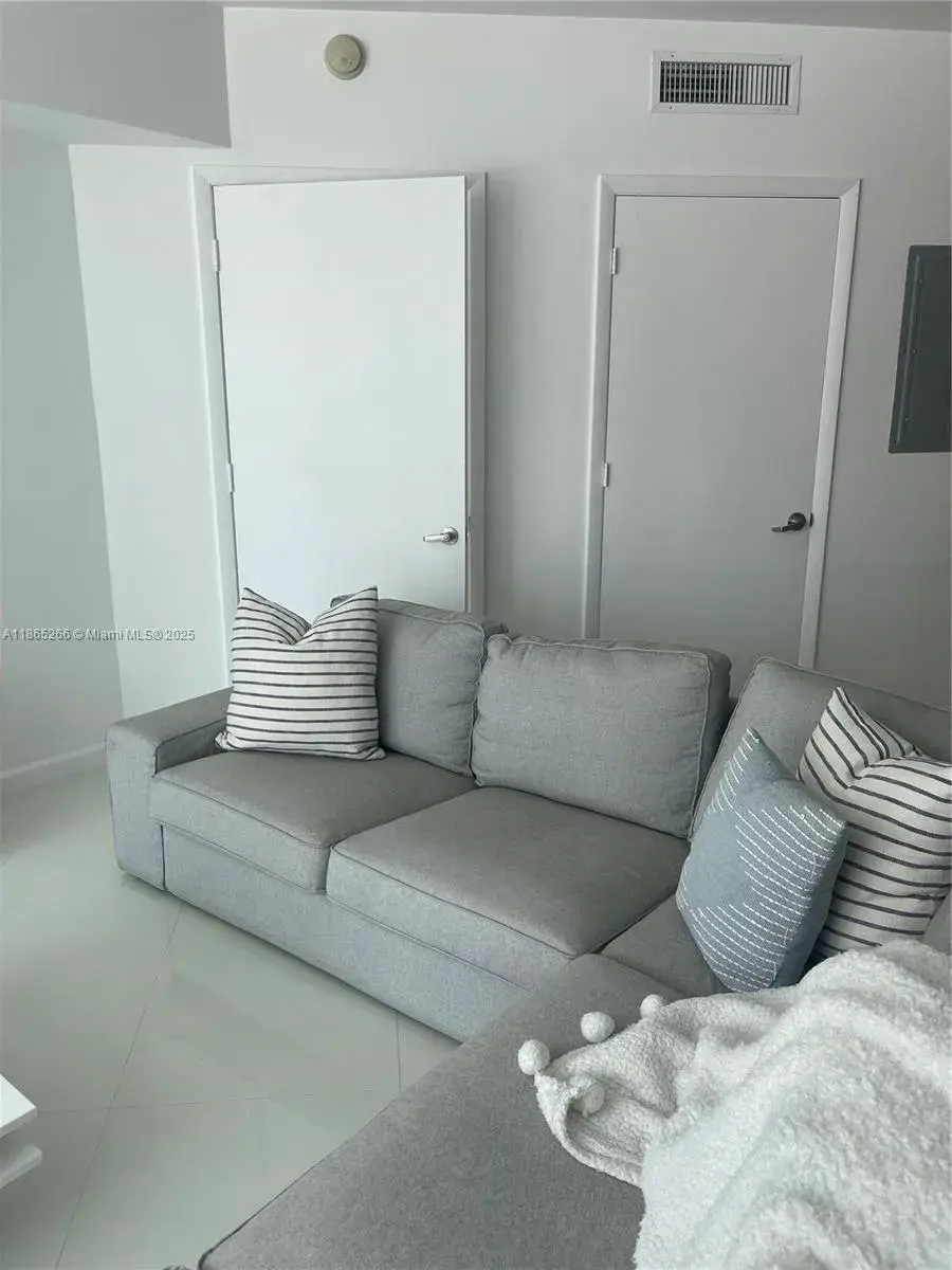 350 S Miami Ave # 1108, Miami FL 33130