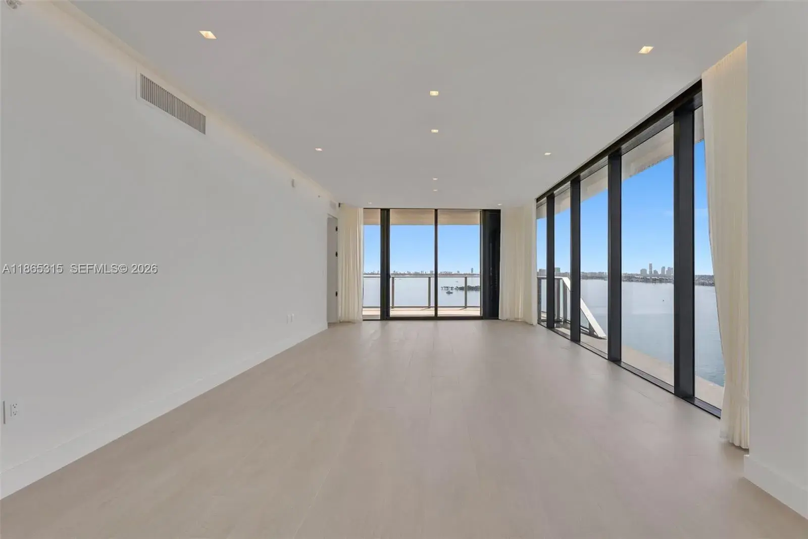 4 bedroom 5 bath Residential for sale at 700 NE 24th st # 1207, Miami FL 33137
