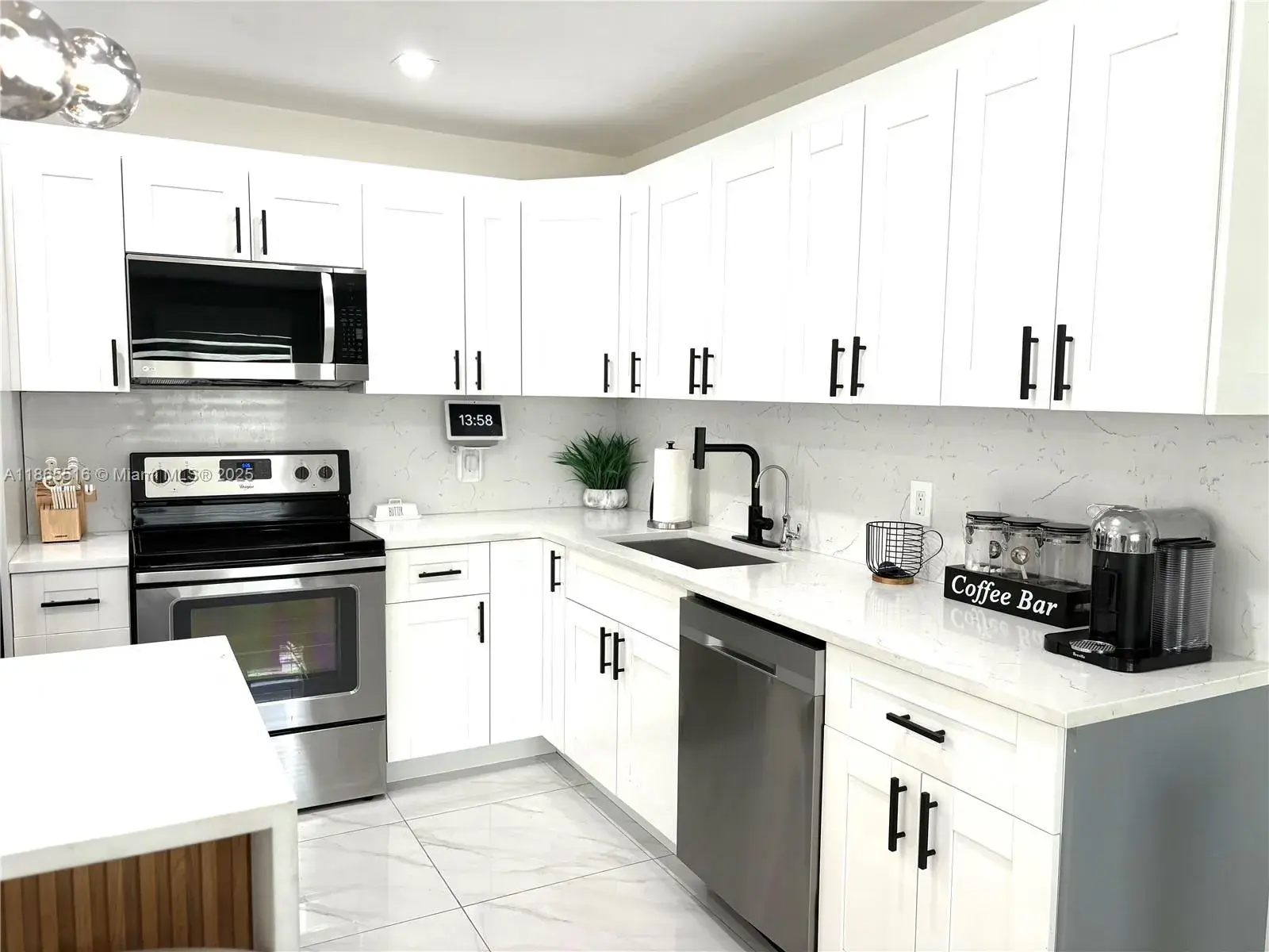 3 bedroom 2 bath for sale at 6515 SW 20th Ct, Miramar FL 33023