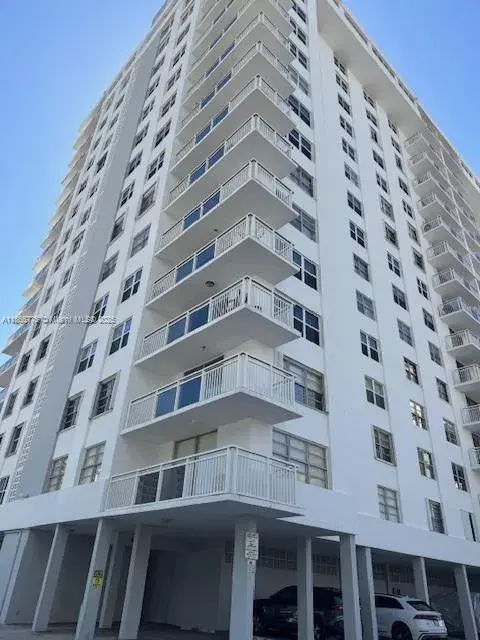 1849 S Ocean Dr # 414, Hallandale Beach FL 33009