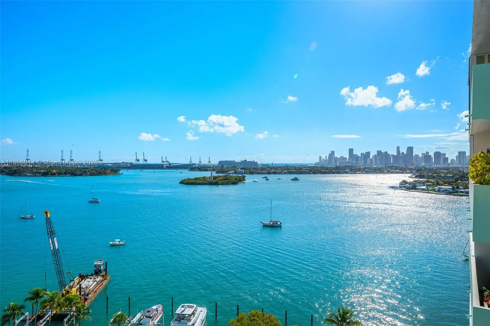 1 bedroom 1 bath Residential for sale at 5 Island Ave # 15G, Miami Beach FL 33139