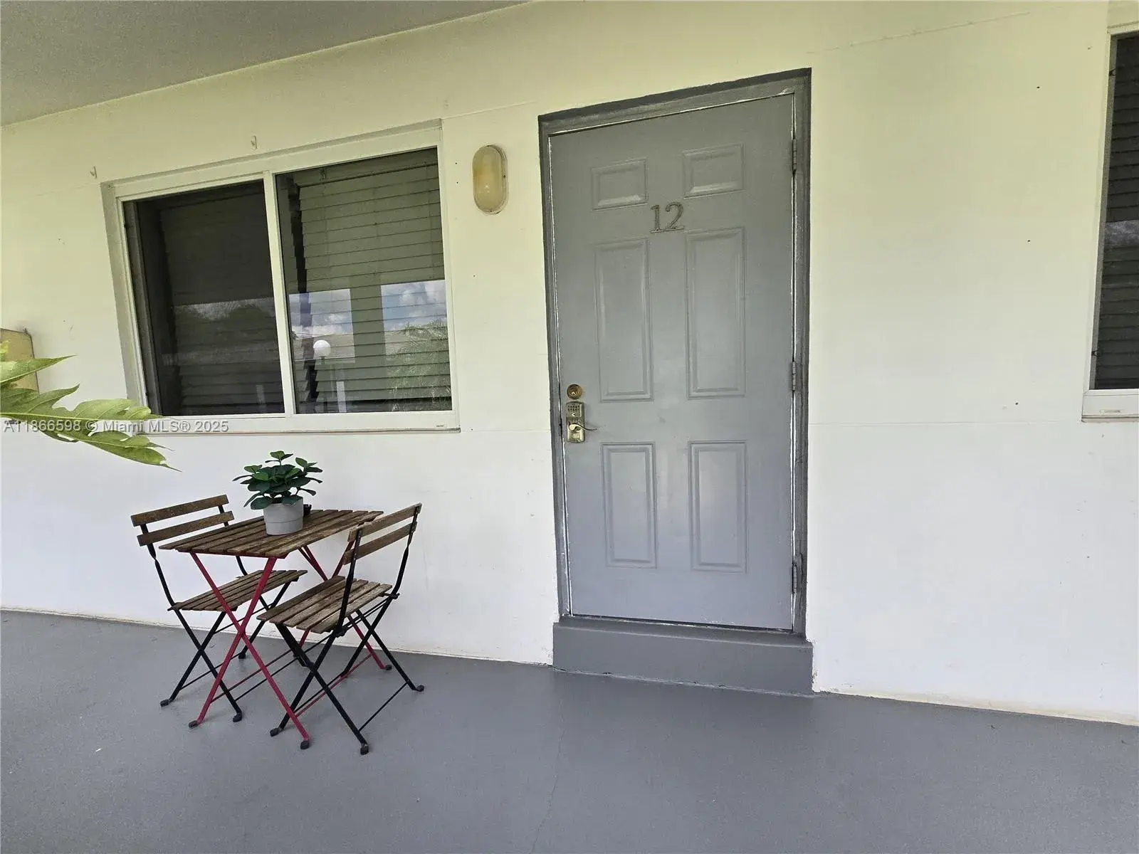1 bath Residential Lease for rent at 2305 Monroe St # 12, Hollywood FL 33020