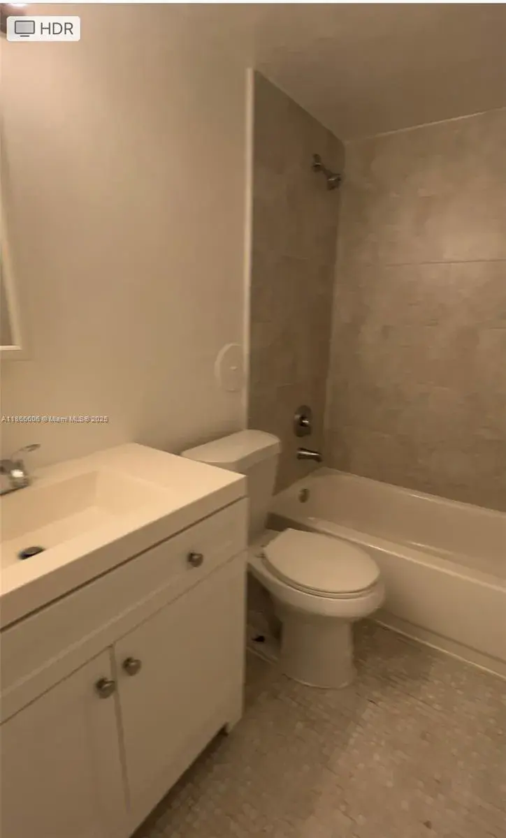 498 NW 165th St Rd # 101, Miami FL 33169