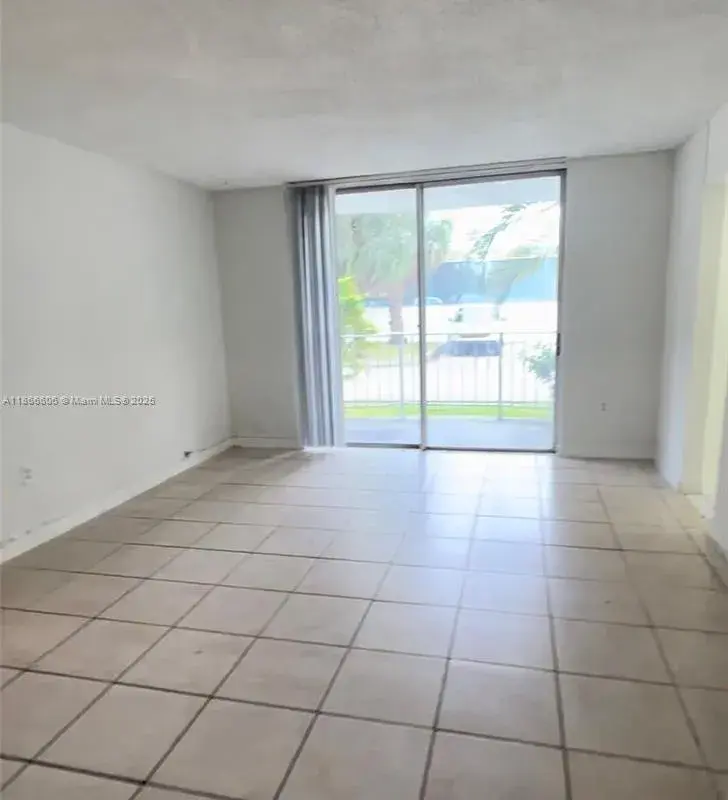 498 NW 165th St Rd # 101, Miami FL 33169