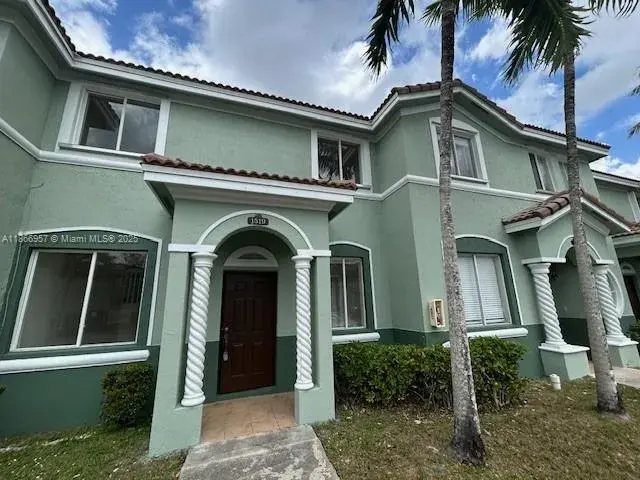 3 bedroom 2 bath Residential for sale at 1519 SE 24th Ct # 238, Homestead FL 33035