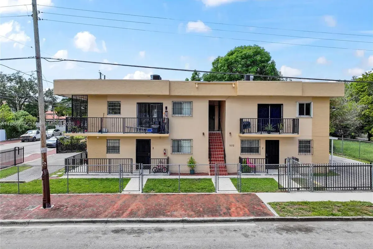 502 SW 13th Ave, Miami FL 33135