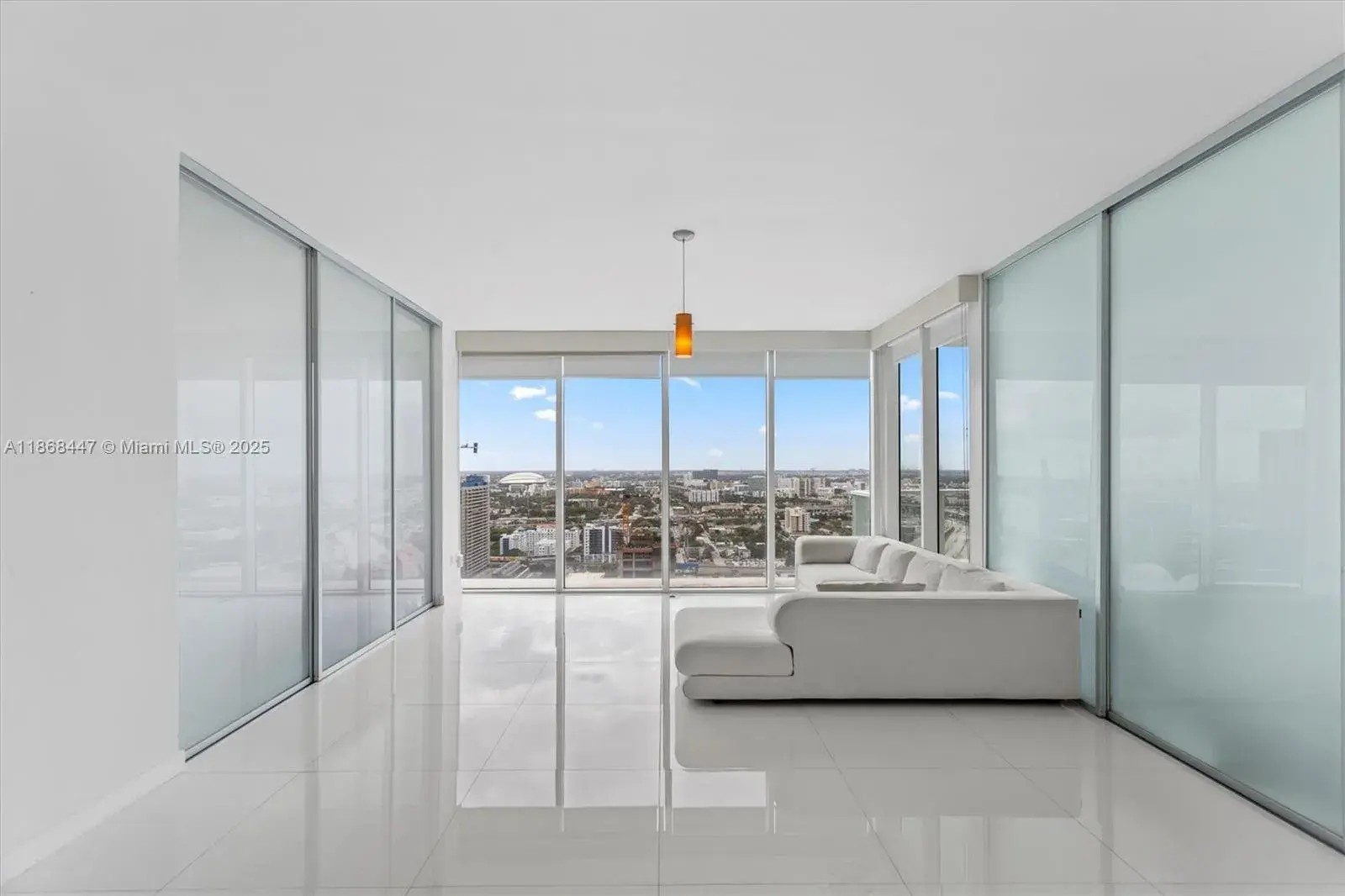 1040 Biscayne Blvd # 3106, Miami FL 33132