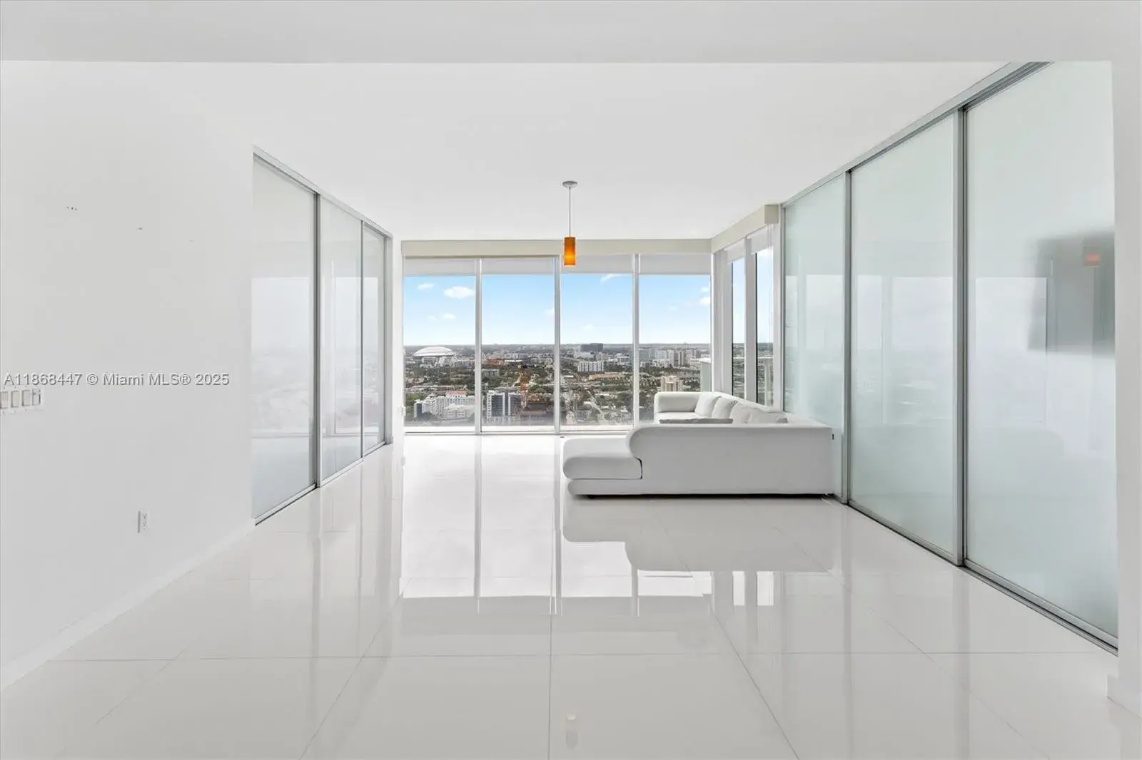 1040 Biscayne Blvd # 3106, Miami FL 33132