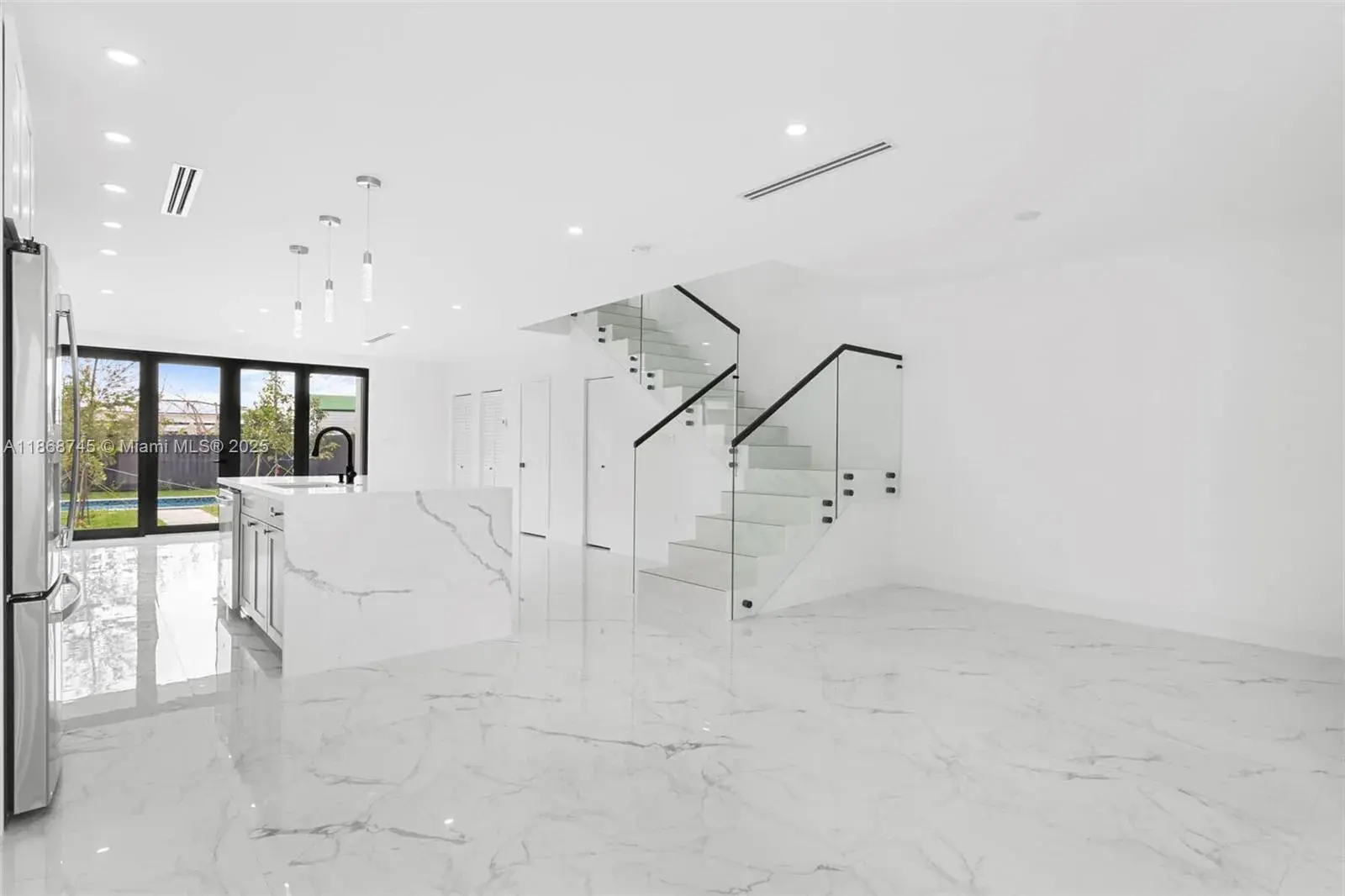 3430 SW 2nd St, Miami FL 33135