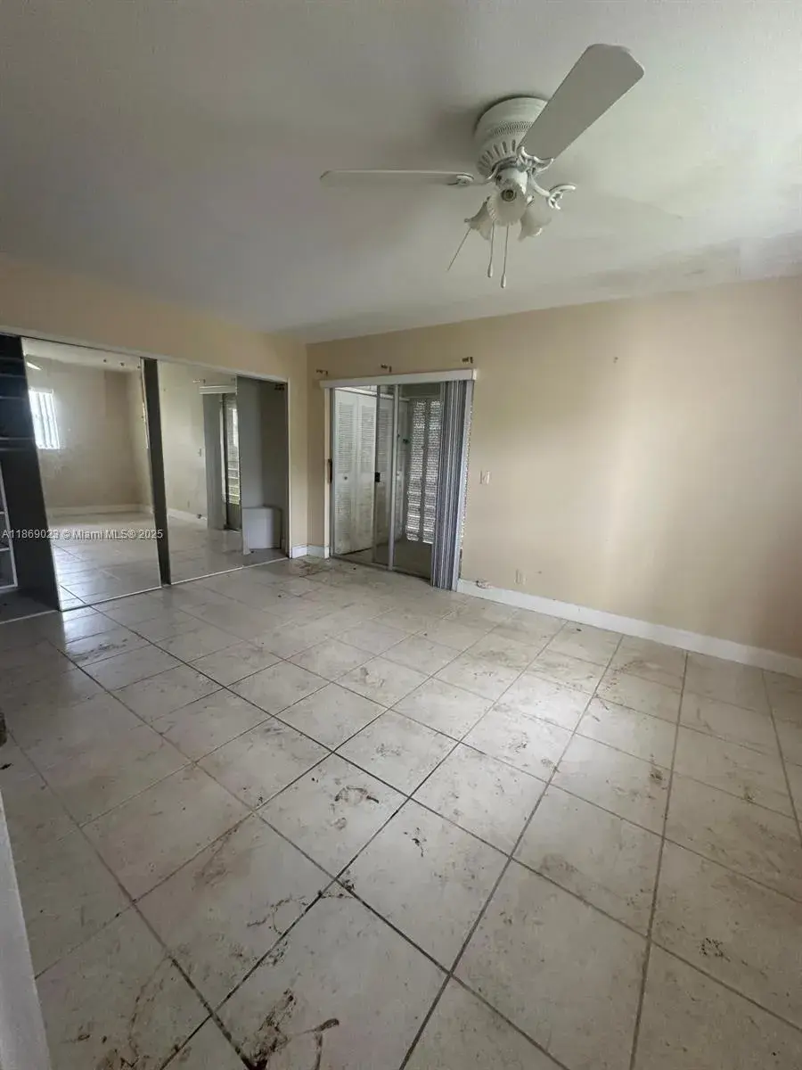 1 bedroom 1 bath Residential for sale at 518 Monaco Park K # k, Delray Beach FL 33446