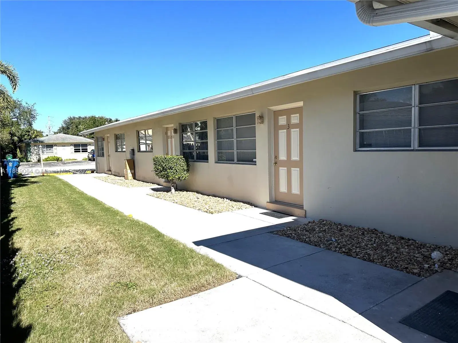 716 SE 16th St # 2, Fort Lauderdale FL 33316