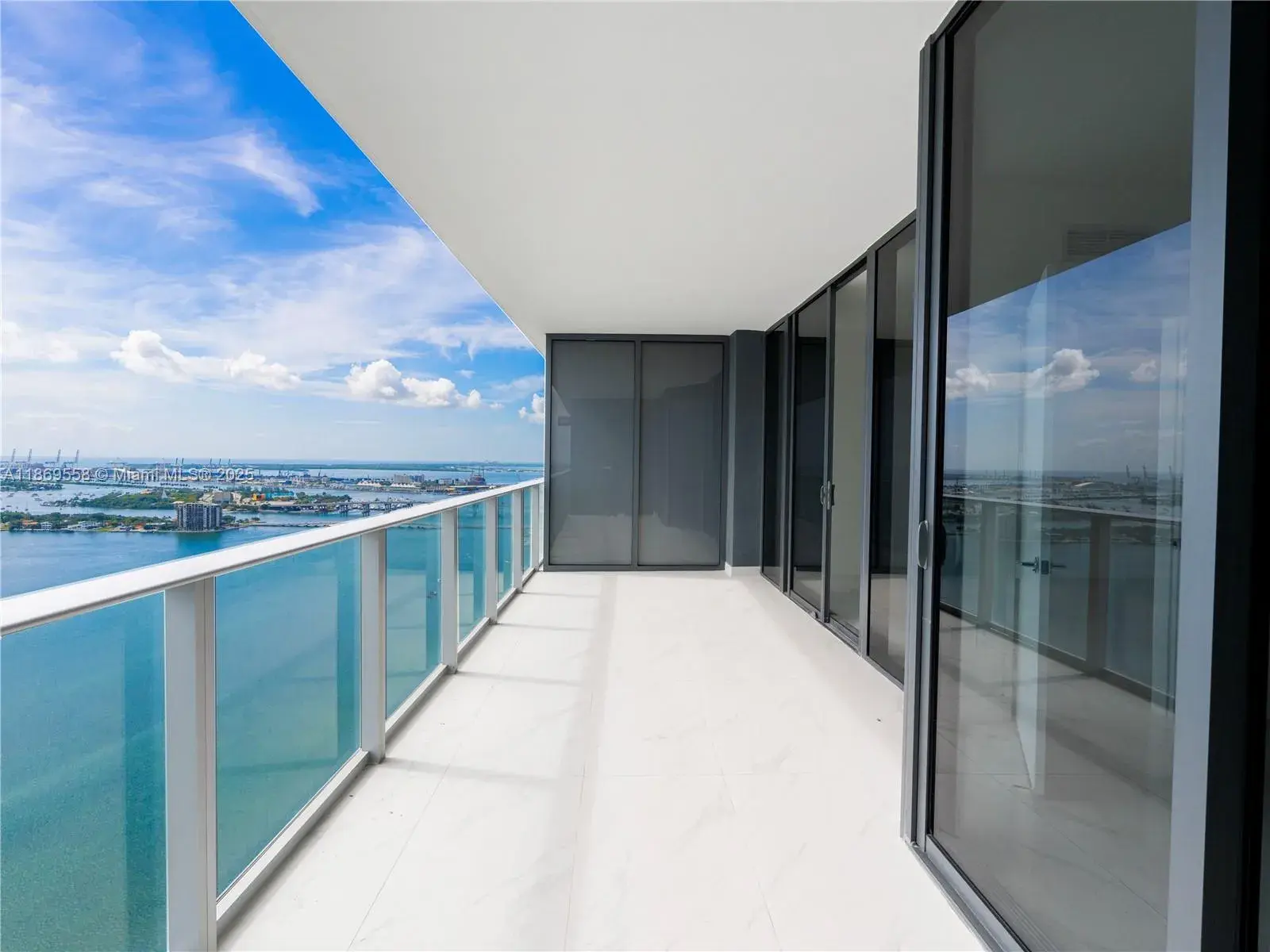 2 bedroom 3 bath Residential for sale at 700 NE 24th St # 3606, Miami FL 33137