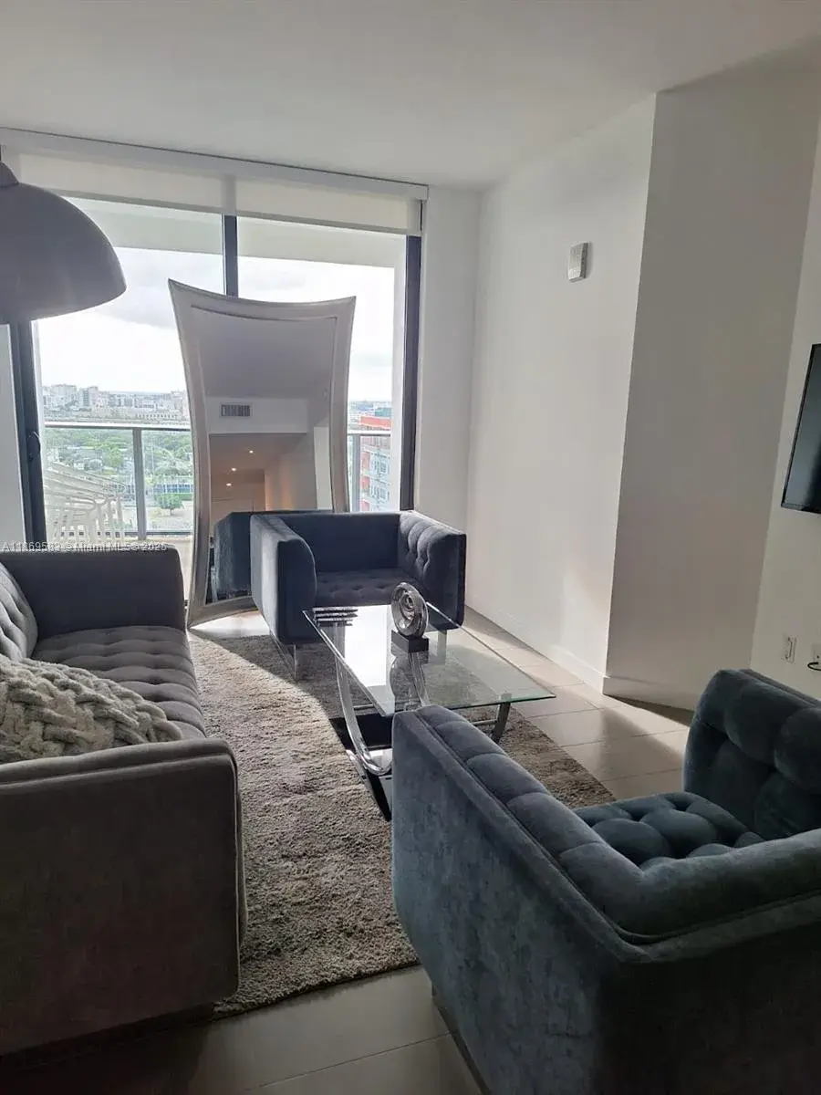 1600 NE 1st Ave # 1612, Miami FL 33132