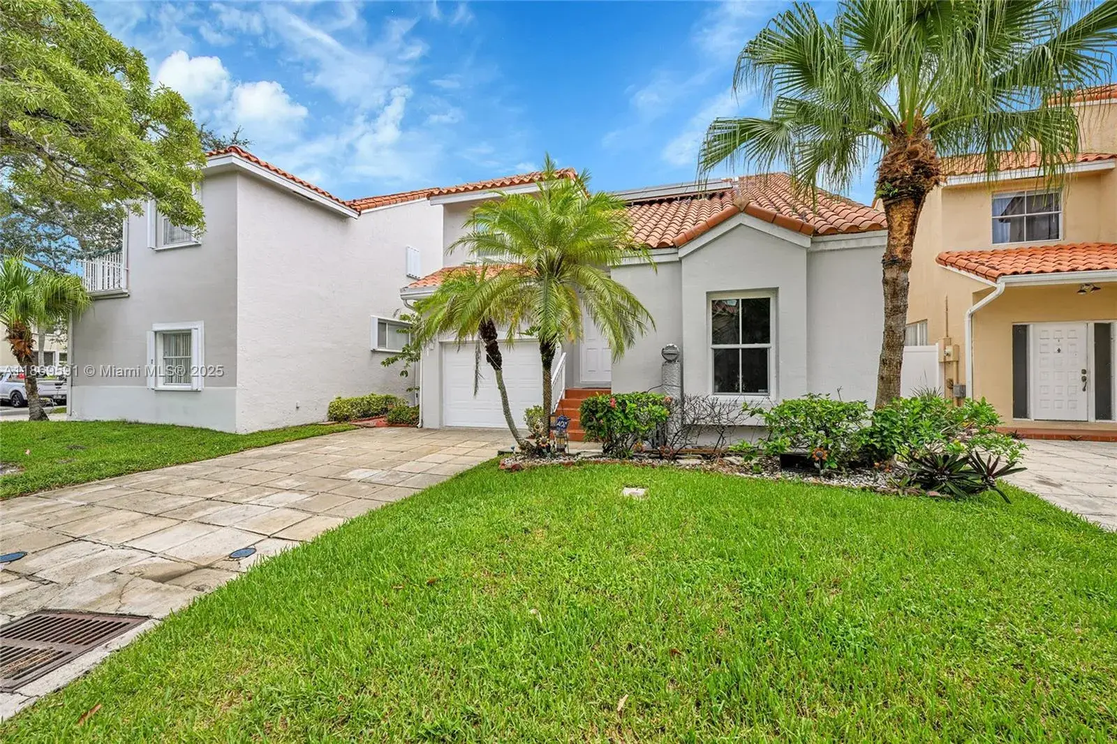 3 bedroom 3 bath Residential for sale at 3155 N 37th Ave, Hollywood FL 33021