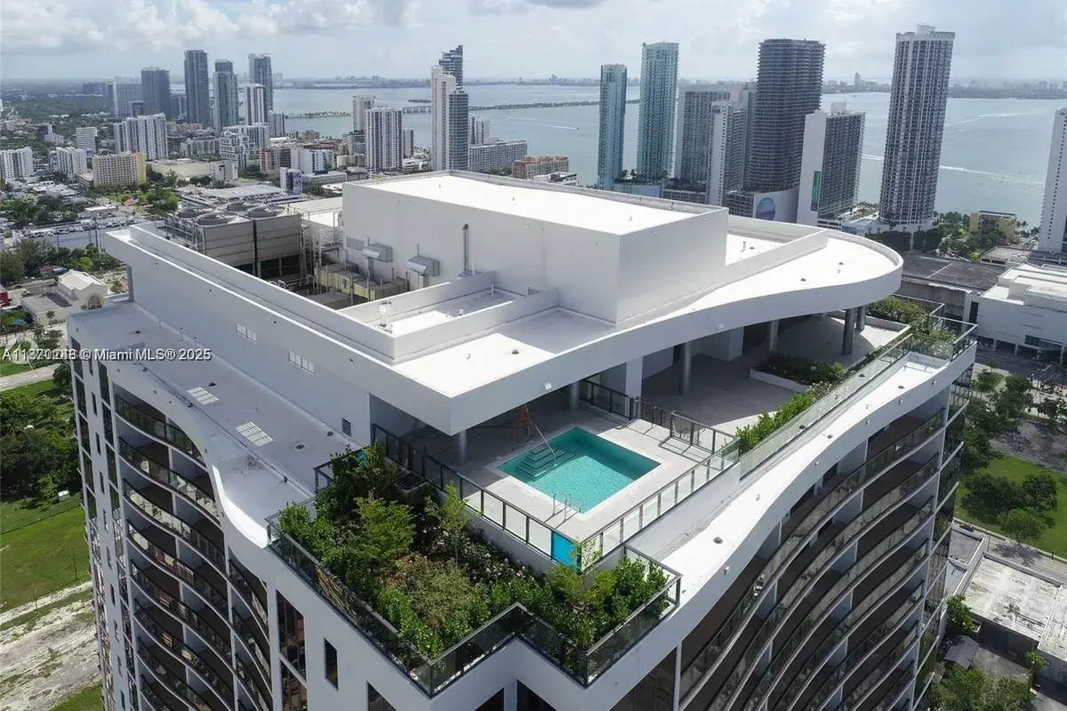 1600 NE 1st Ave # 1914, Miami FL 33132