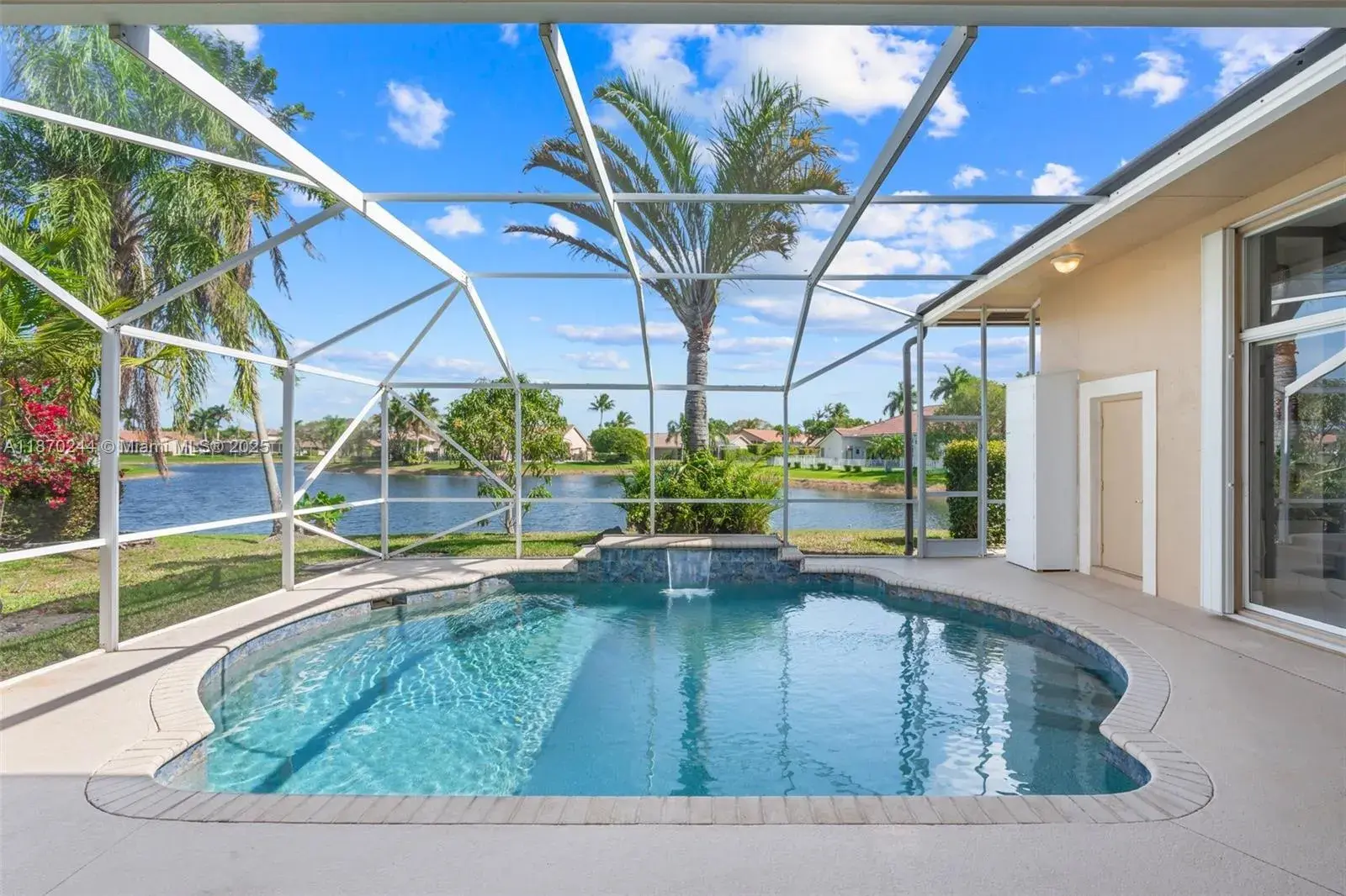 5135 Kensington Cir, Coral Springs FL 33076